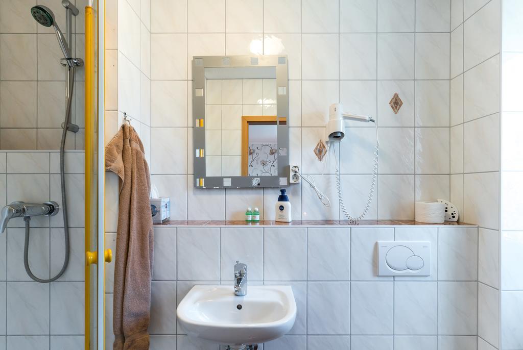 Hotel Adler Wißmar Kültér fotó